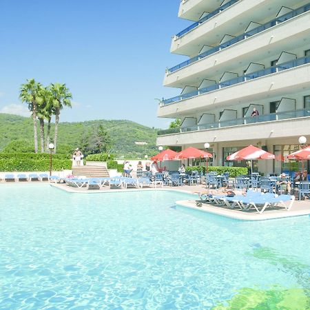 Tropic Park Hotel Малграт де Мар Екстериор снимка