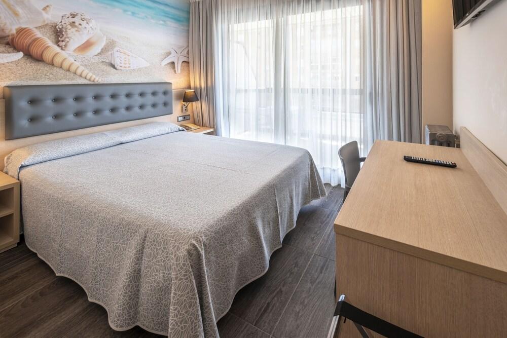 Tropic Park Hotel Малграт де Мар Екстериор снимка